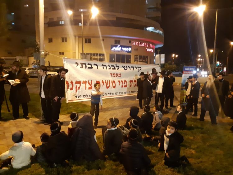באר שבע: שני מעמדי קידוש לבנה עוצמתיים