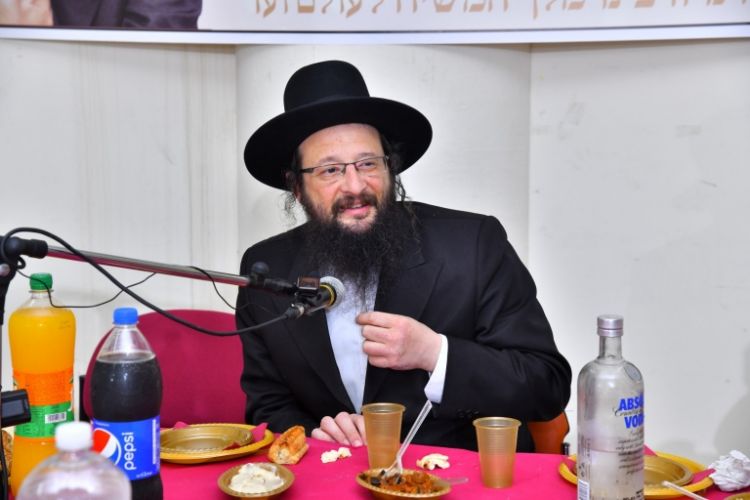 באמונה תמימה