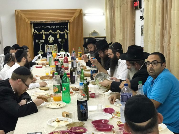 קרית גת: התוועדות בסימן 32 שנה לפעילות ויום הולדת לשליח