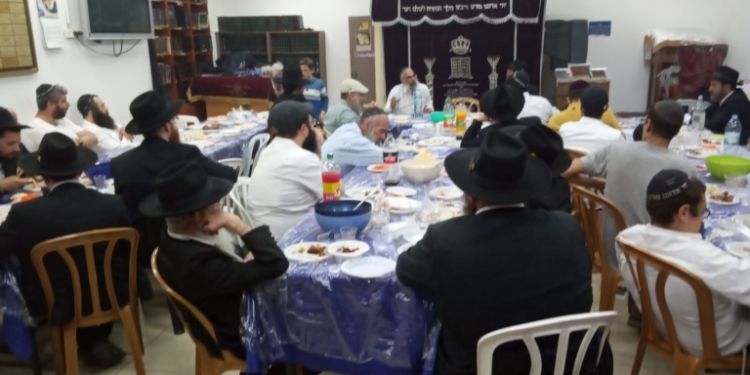 התוועדות כ"ח ניסן בבת ים עיר הגאולה