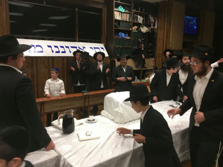 במחיצת מלך המשיח • יומן מחג השבועות תשע"ז