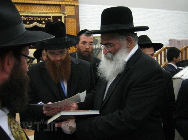 מתאחדים בלימוד הרמב"ם היומי