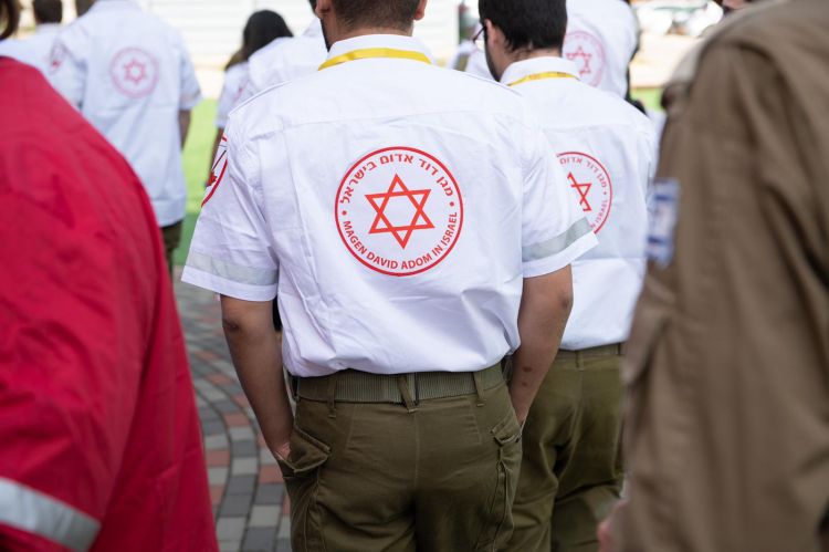 מחבל פצע חייל באמצעות אבן