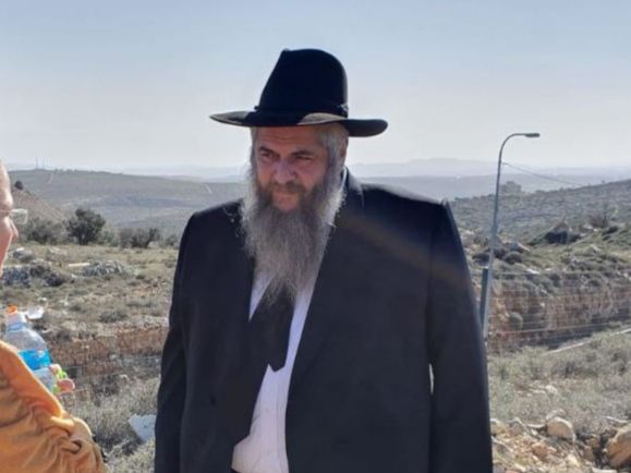מיד לאחר ההרס: הרב אסמן חיזק את תושבי עוז ציון