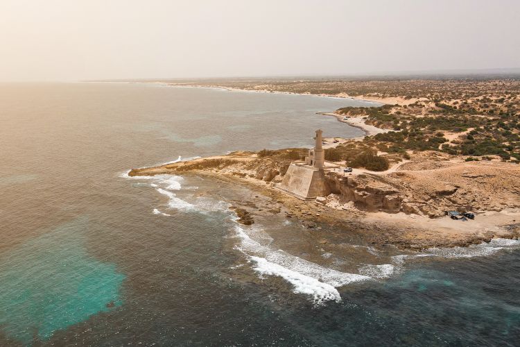  ימות המשיח: לוב מחזרת אחרי ישראל