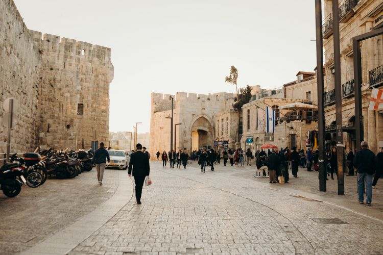 מחוץ לטבע: סוד קיומו של עם ישראל