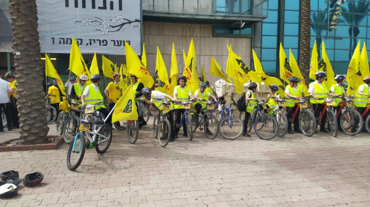 תל אביב נצבעה בצהוב: שיירת האופניים של י"א ניסן