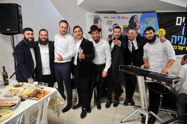 נתניה: התוועדות ׳ושמחת בחגך׳