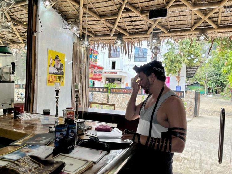 כיצד קיבלו השלוחים מתחם לבית חב"ד?