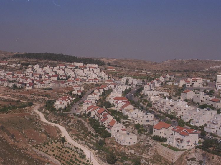 פיגוע באפרת: מחבלים ניסו לרצוח משפחה ביריות