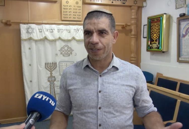 ‭"‬ושנביאיהם‭ ‬ואבותיהם‭ ‬היטעום‭" ‬