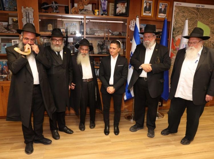 באר שבע: השלוחים במפגש עם ראש העיר לרגל השנה החדשה