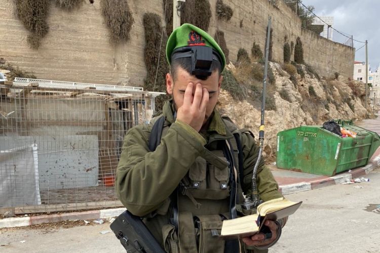 תפילין בגבול עזה | סיפור אישי מרגש