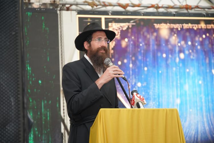 אתיופיה נותנת מתנה למלך המשיח