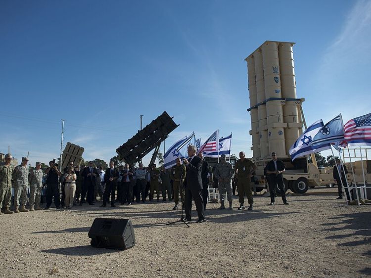 השקט, התקיפות, והביטחון – בעין הסערה האיראנית