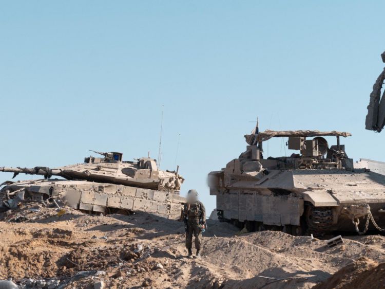 חיסול מחבל, מהלומה לחיזבאללה והתקדמות צה"ל בעזה