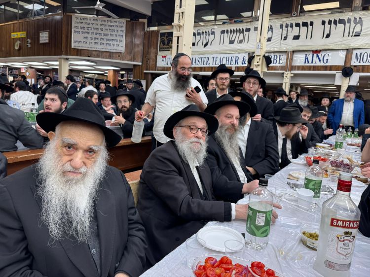 מאות השתתפו בהתוועדות כ״ד טבת המרכזית ב־770