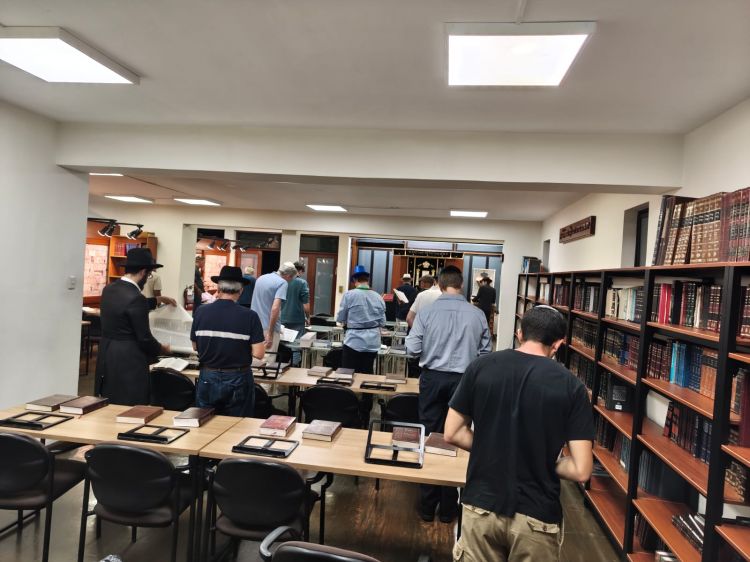 ברית מילה מרגשת למחרת מבצע פורים הגדול בבירת פרו 