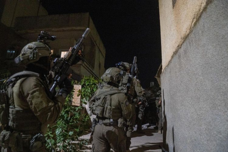 היערכות ביטחונית, התפתחויות אזוריות ובשורות מעודדות