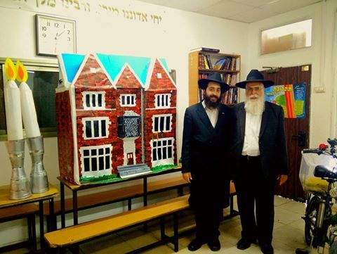 תמונת היום: מיצגים לתהלוכת ל"ג בעומר