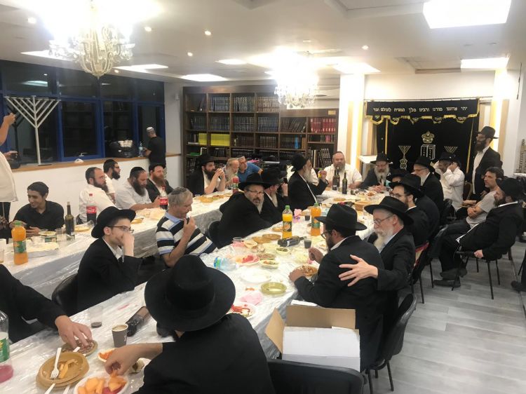 יום הולדת שישים לרב לנדא