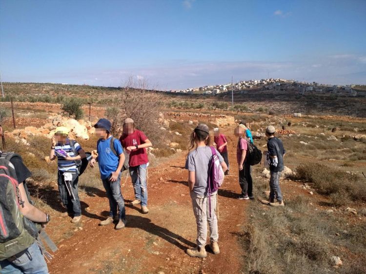 דרמה בשומרון • מחבלים תקפו ילדים יהודים במהלך "טיול בר מצווה"