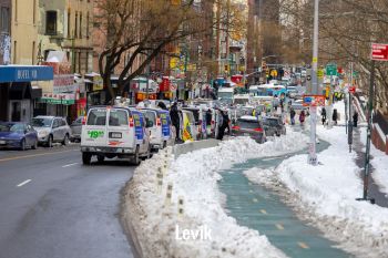 במזג אויר חורפי: שיירת הטנקים חיממה את ניו יורק