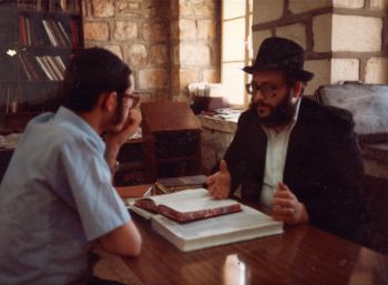 השליח, הראש ישיבה, המשפיע. | גלריה משנותיו המוקדמות