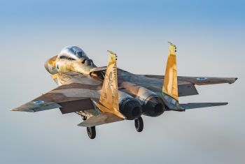התקיפה מתקרבת: ארה"ב מגבירה היערכות צבאית מול איראן