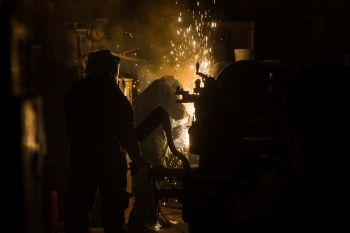 לחץ אמריקני בעזה, איראן במשבר, והסכם הגנה חדש במפרץ