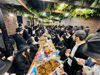 והיו מתוועדים כל לילות החג • גלריה