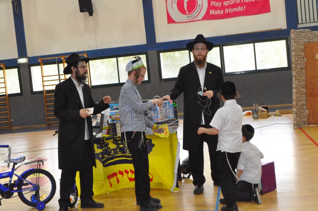 התהלוכה ברמת הנשיא בת ים עיר הגאולה