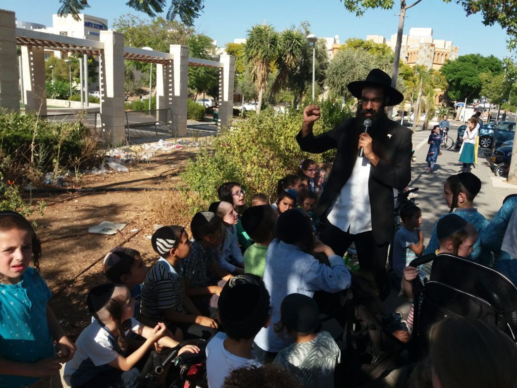 קרית גת: שלושה כינוסי ט"ו באב בטנק המבצעים