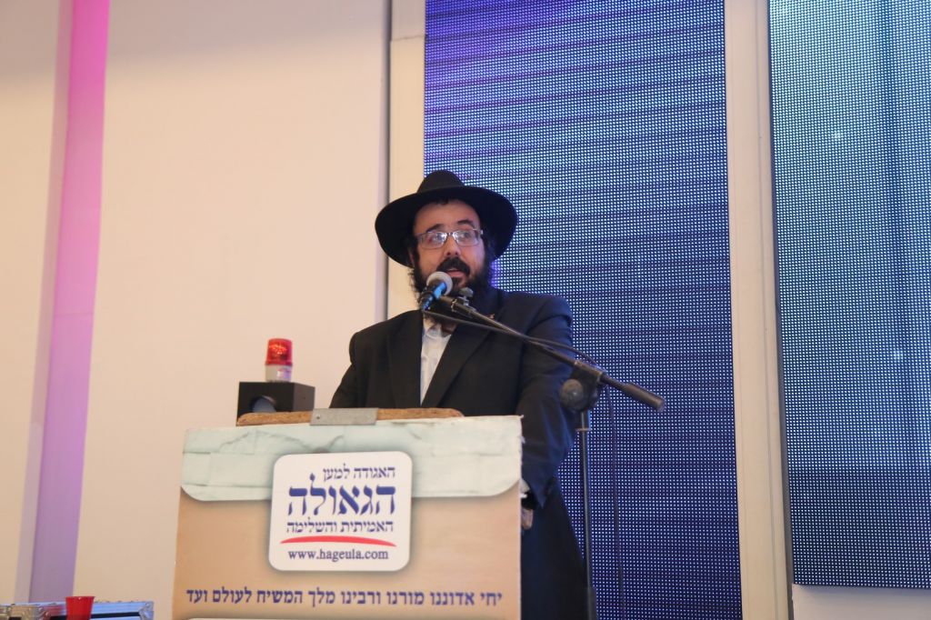 הרב קורקוס מנחה הכינוס