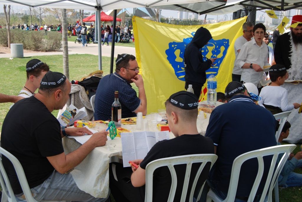 מאות קיימו את מצות החג תודות לתמימים בבאר שבע