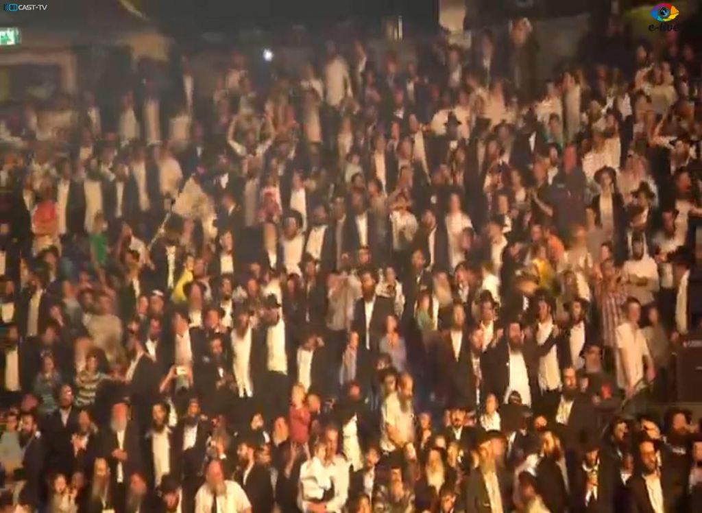 תמונות ראשונות מכינוס הקהל בת"א