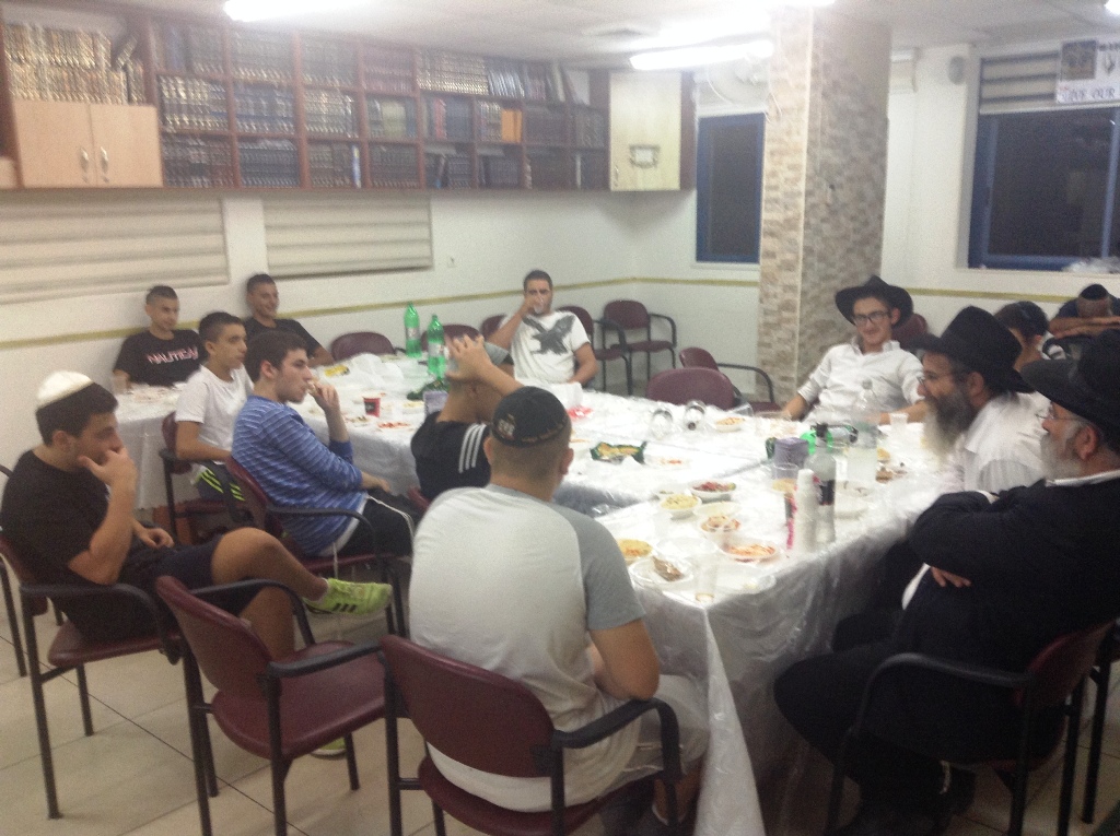 15 באב בבית מנחם אשדוד סיטי