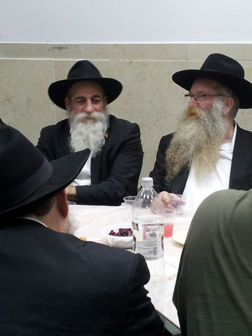 התוועדות ב"דעת" אמש, הרב בצלאל קופצי'ק והרב מוטי ענתי