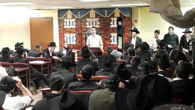 אספת התמימים בקשר לאפיית מצות האמונה