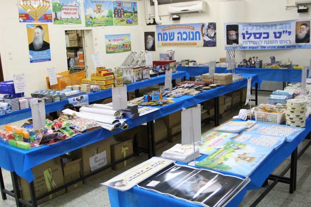 ה'שוק' ממשיך בהפצת האור