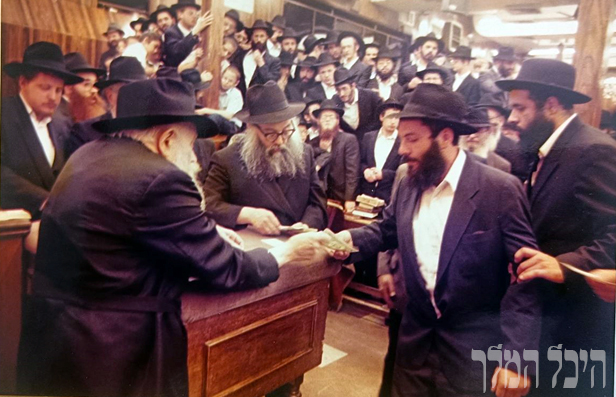 יום א' ט"ו תמוז תש"נ (12:00 בלילה לערך)