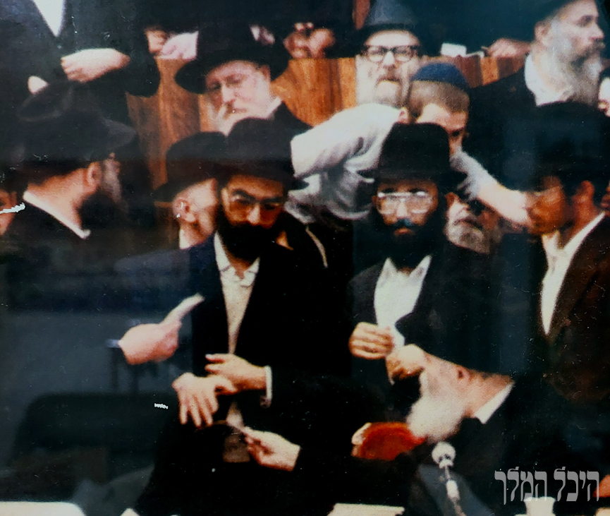 חלוקת דולרים לטנקיסטים תשמ"ג