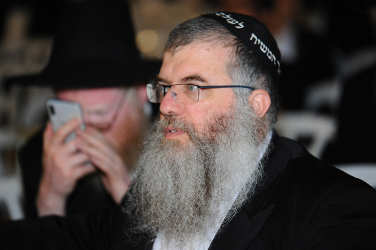 הרב ירון צבי