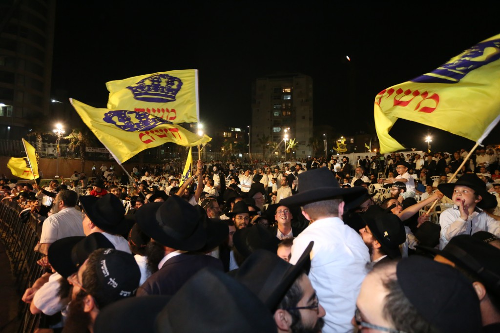 אלפים ב"עצרת הענק" לקבלת פני משיח • דיווח ראשוני