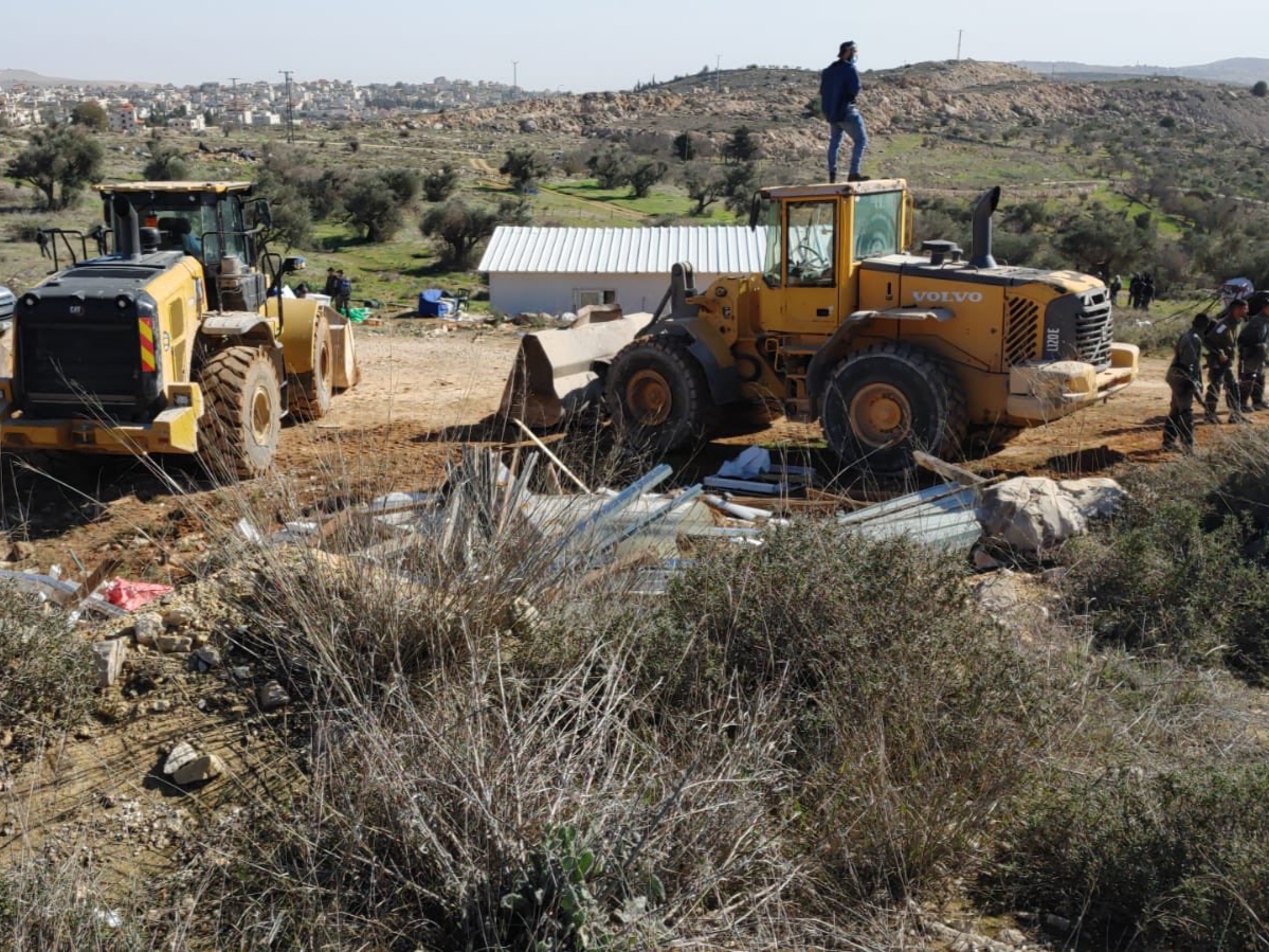 שוב: כוחות הרס הגיעו לגבעת עוז ציון ופינו את התושבים באלימות