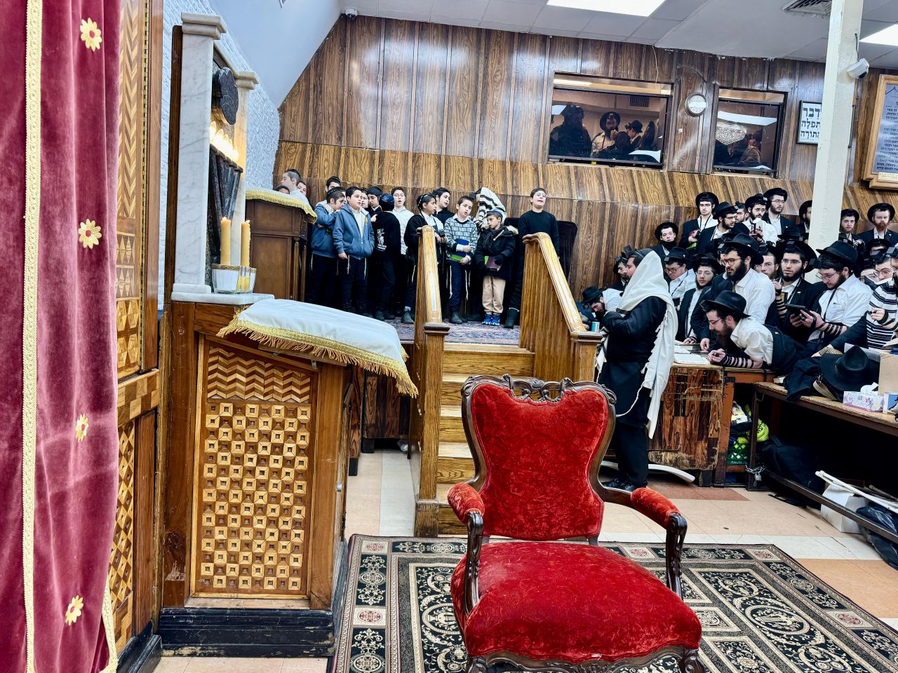 יום הגדול והקדוש ב770 / גלריית תמונות