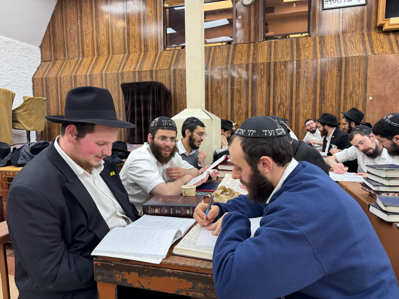 הגלריה השבועית מ770: פרשת אחרי-קדושים