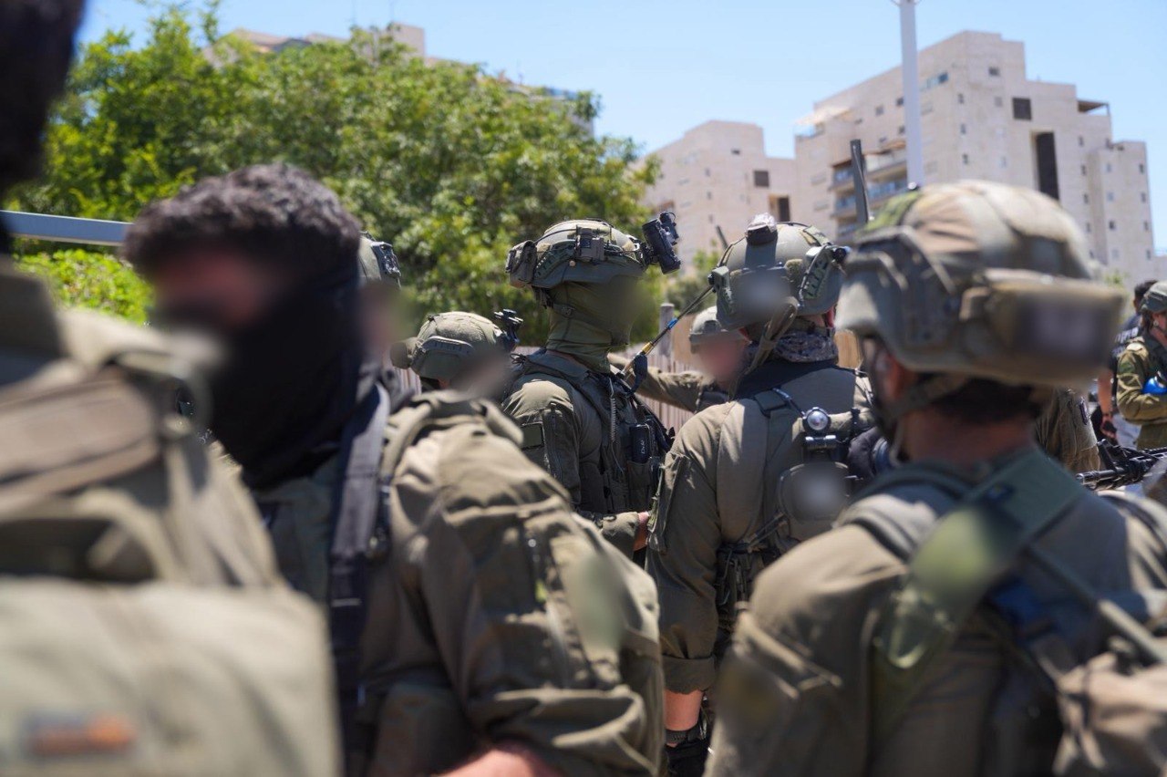 פיגוע ירי קשה בשרון: נרצח יהודי, חמישה פצועים