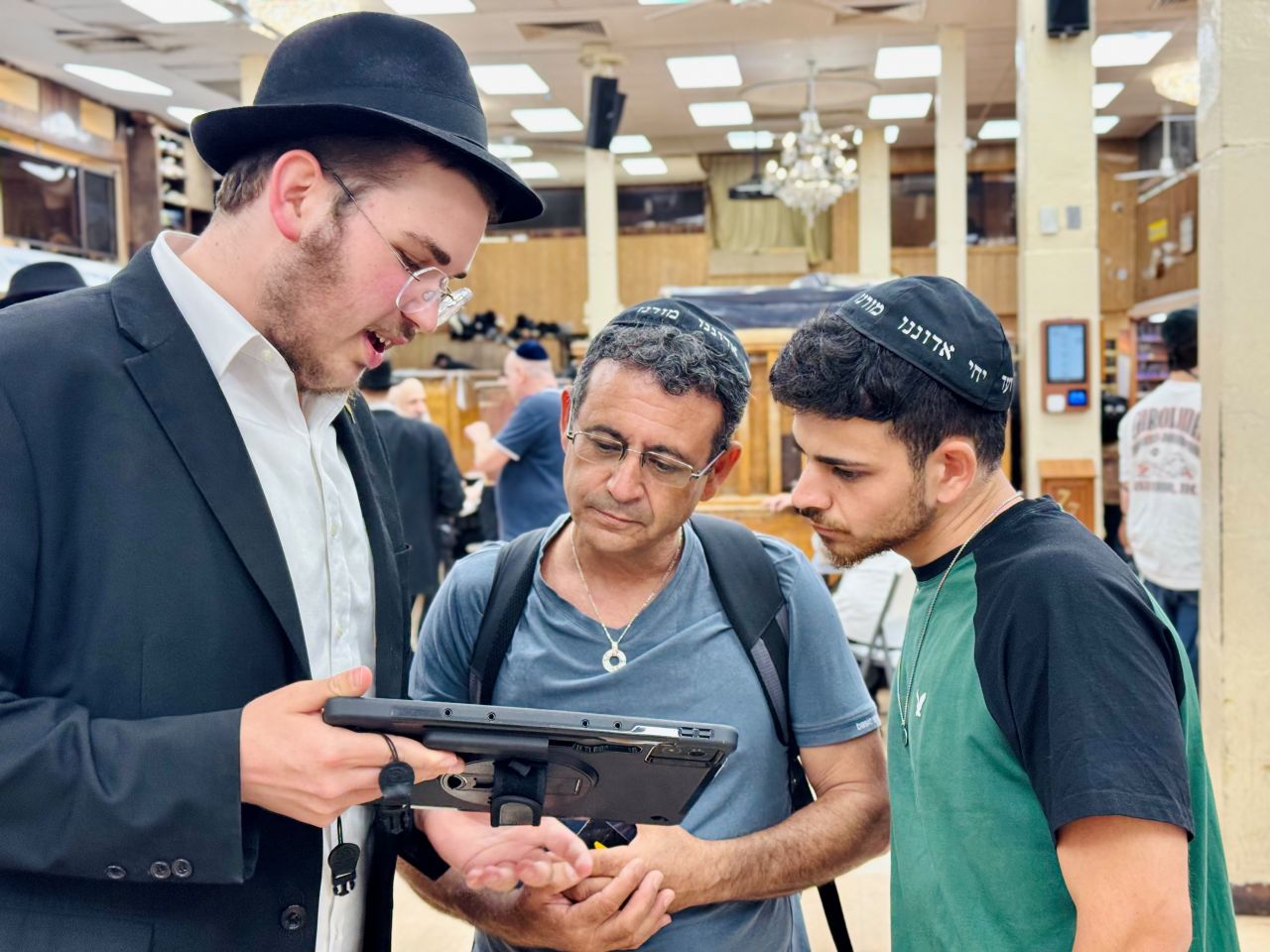 הגלריה השבועית מ770: פרשת עקב