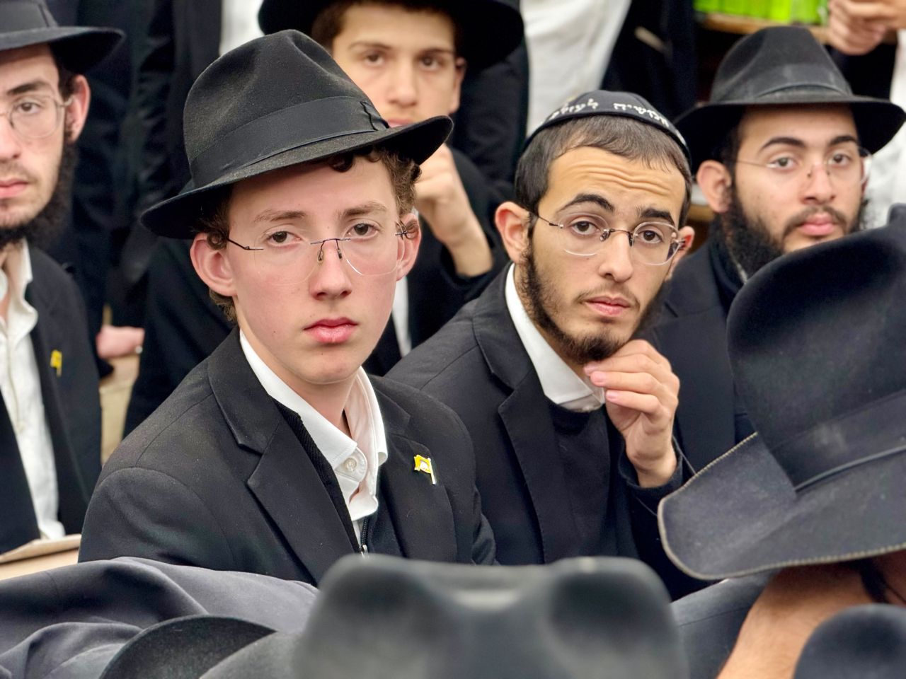 הרבנים השיבו: הרבי שליט"א מלך המשיח חי וקיים
